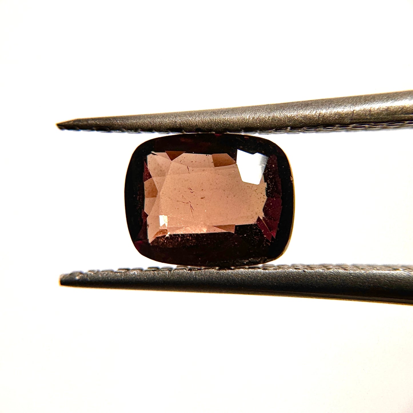 1.79ct AIG Certified Natural Padparadscha Sapphire