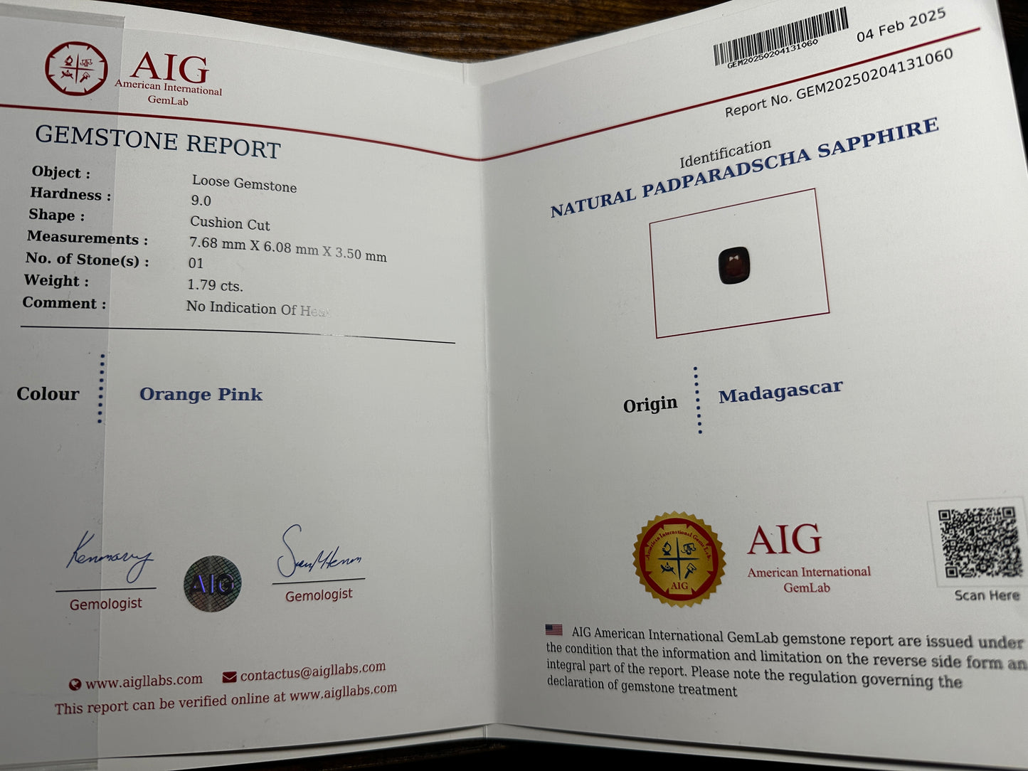 1.79ct AIG Certified Natural Padparadscha Sapphire
